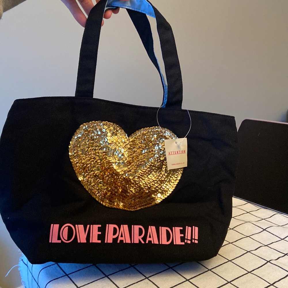 Brand new hand carry tote bag